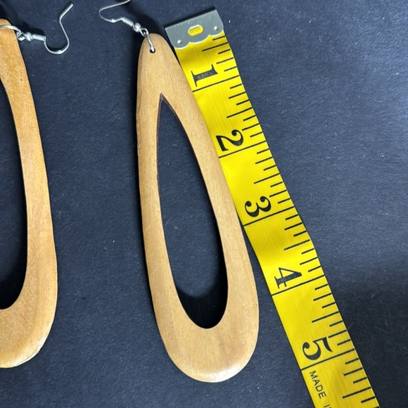 🛑🛑Sold - Natural Wood Dangle Earrings - Picture 5 of 13